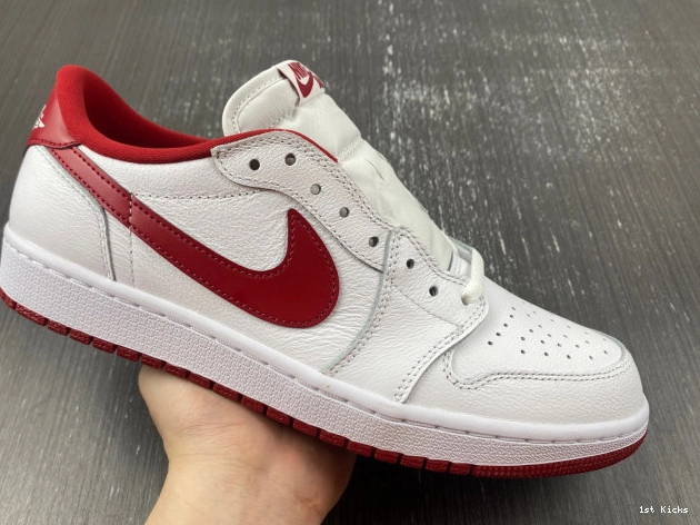 Varsity 705329-101 Red 1 Jordan Low Retro White 0617